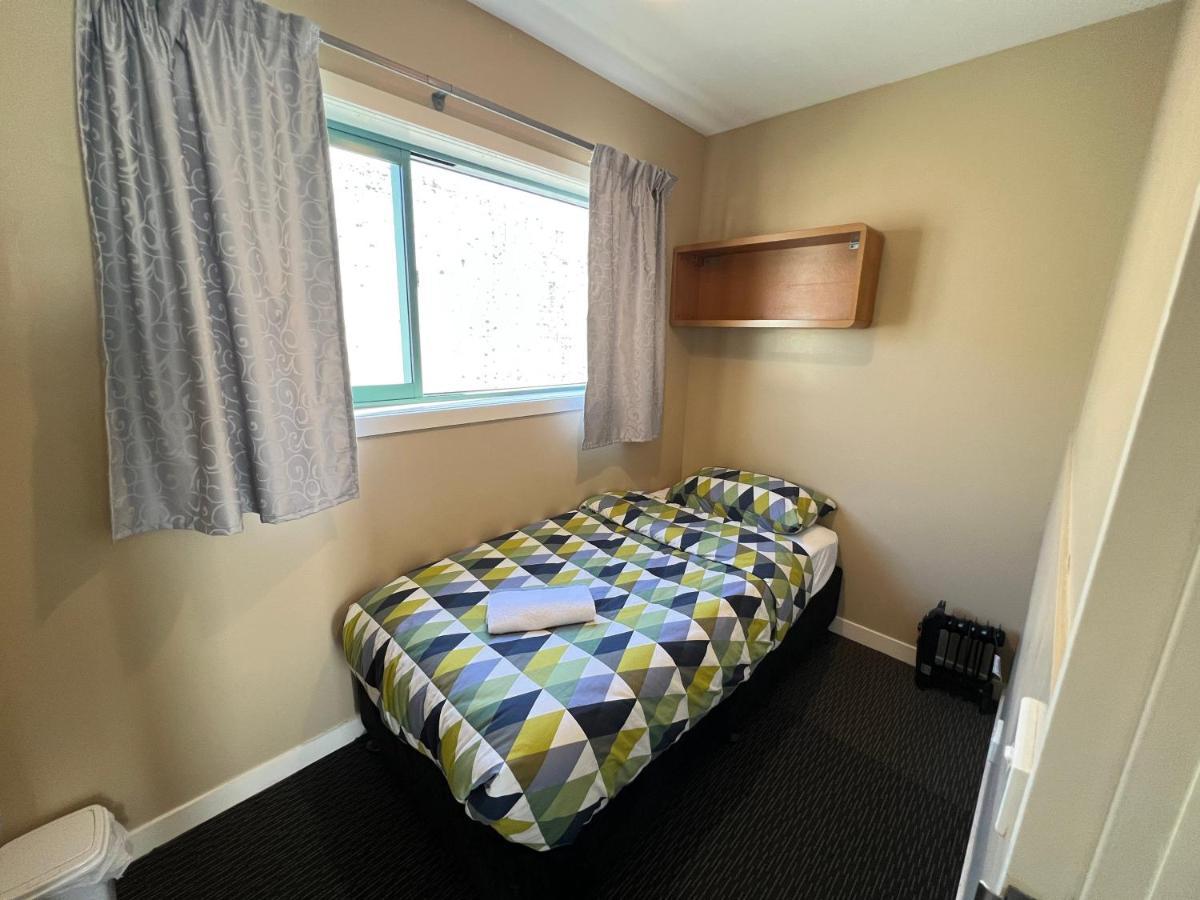 Stay Hostel Роторуа Екстериор снимка